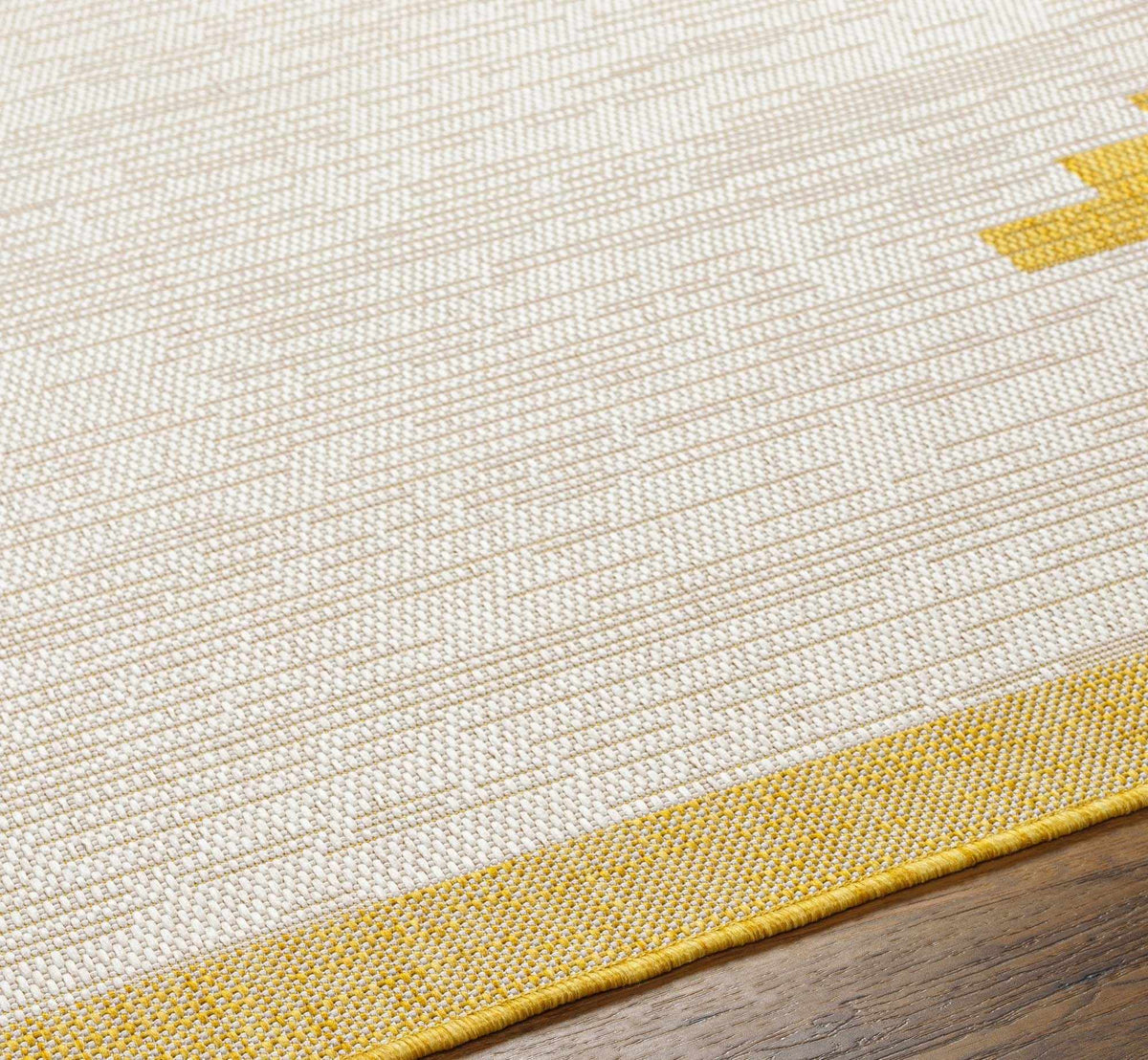 Djugun Metallic Gold Aztec Geometric Indoor & Outdoor Rug – Flat Weave Polypropylene (Franz Collection)
