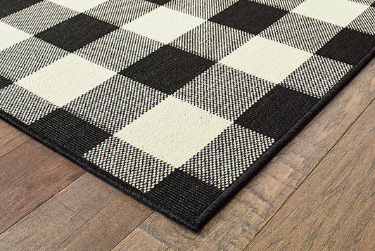Marina Power-Loomed Polypropylene Indoor/Outdoor Rug